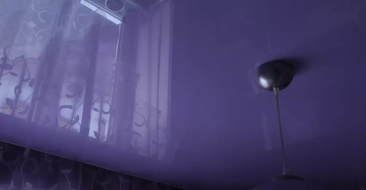 Сиреневый натяжной потолок для кухни