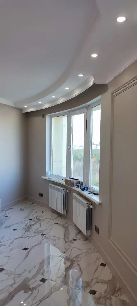Двухуровневый криволинейный натяжной потолок — Оренбург, Поляничко, 4, фото 3